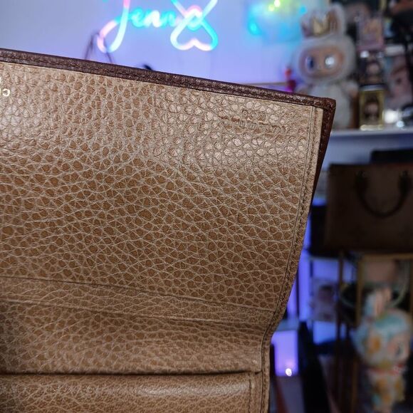 Celine Vintage Light Brown Leather KISS Lock Compact Wallet - Picture 8 of 14